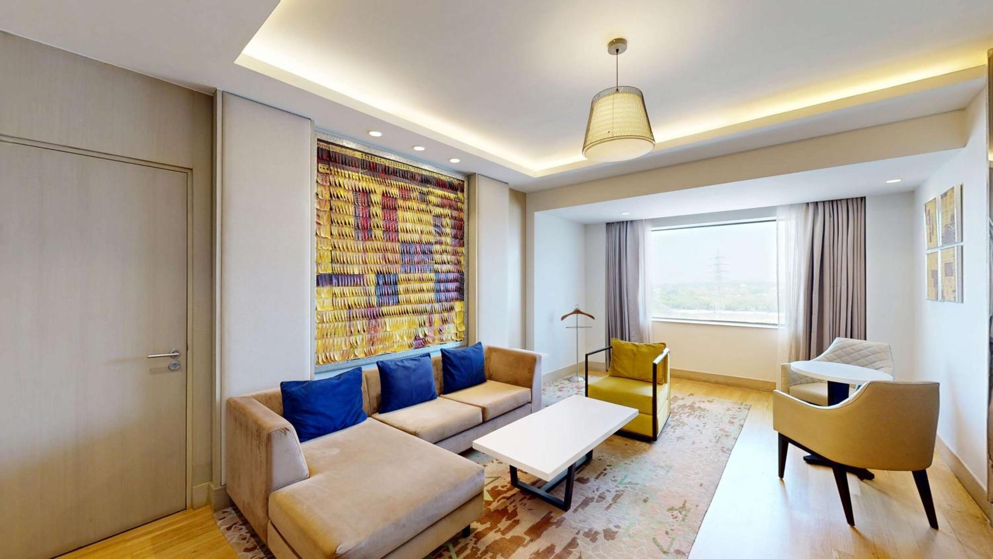 מלון גורגאון Radisson Gurugram Udyog Vihar מראה חיצוני תמונה