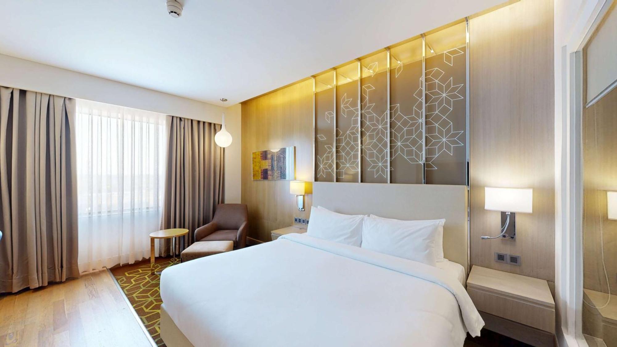 מלון גורגאון Radisson Gurugram Udyog Vihar מראה חיצוני תמונה